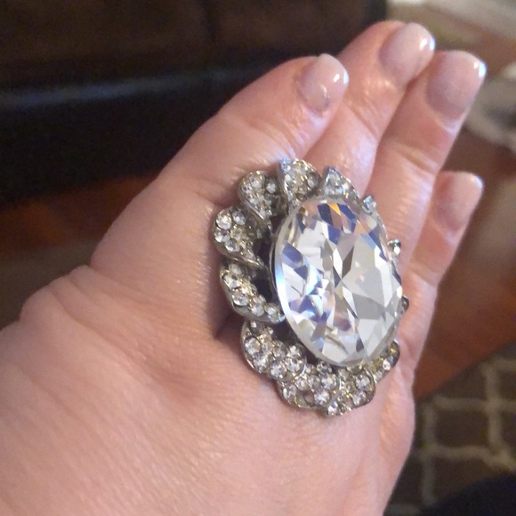 Large Statement Ring - Picture 5 of 5